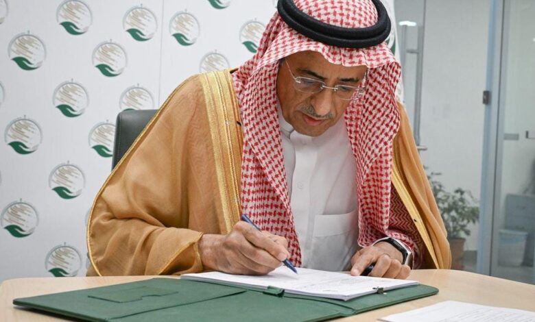 مركز الملك سلمان للإغاثة يوقع اتفاقية لتشغيل مركز الأطراف الصناعية في سيئون باليمن