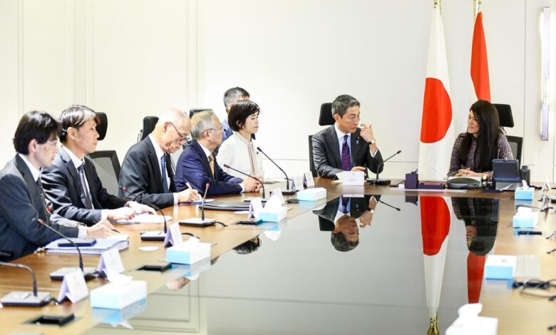 وزيرة التخطيط تستقبل وفدًا رفيعًا من البرلمان الياباني لتعزيز التعاون الإنمائي
