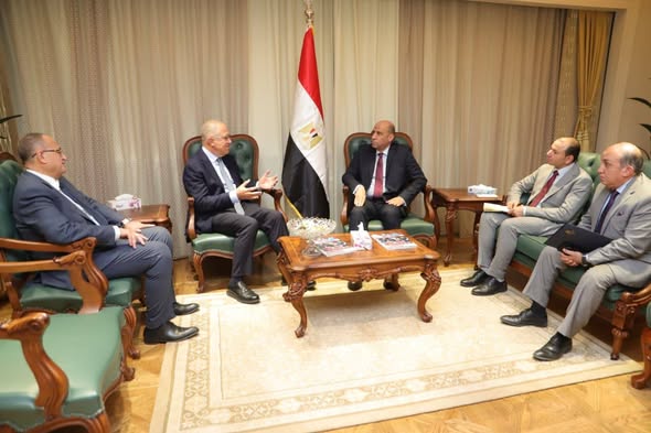 وزير العمل: منصة سوق العمل المصرية توفر فرص حقيقية للشباب وزير العمل: منصة سوق العمل المصرية توفر فرص حقيقية للشباب