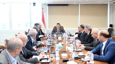 وزير الإسكان يبحث مع “سيتي إيدج” تطوير وتشغيل شواطئ العلمين الجديدة