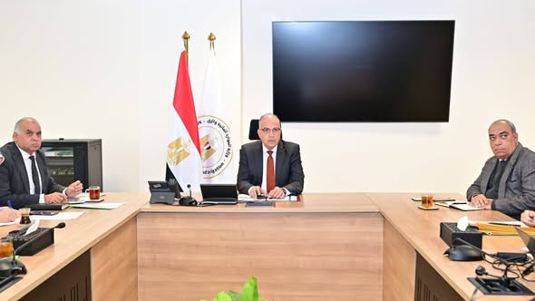 وزير الري يتابع المرحلة الثانية من مشروع “برنامج إدارة مياه دلتا النيل” بـ3 محافظات وزير الري يتابع المرحلة الثانية من مشروع “برنامج إدارة مياه دلتا النيل” بـ3 محافظات