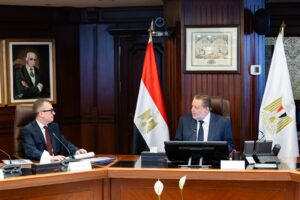 محافظ البنك المركزي