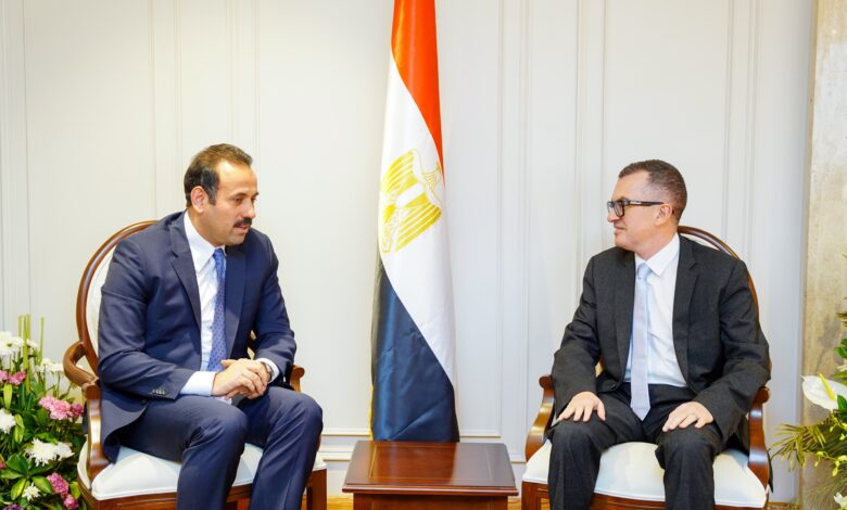 وزير التخطيط ومدير جهاز “مستقبل مصر” يبحثان خطط دعم الأمن الغذائي وتعزيز حوكمة تداول السلع الاستراتيجية