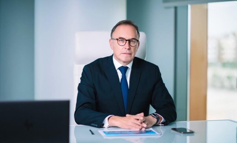 بنك كريدي أجريكول مصر يصدر تقريره الرابع المتكامل عن الاستدامة تحت عنوان “ما وراء الأفق: تحولات مدفوعة بالهدف”