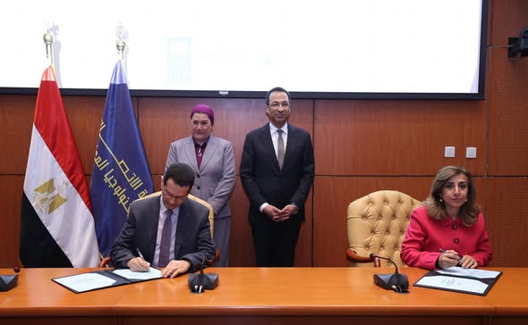 وزير الاتصالات يشهد إطلاق منصة «واعي.نت» لتعزيز الوعي الرقمي وزير الاتصالات يشهد إطلاق منصة «واعي.نت» لتعزيز الوعي الرقمي