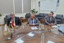 «صندوق تطوير التعليم» و«نقابة البيطريين» يبحثان المسارات الأكاديمية لجامعة الغذاء