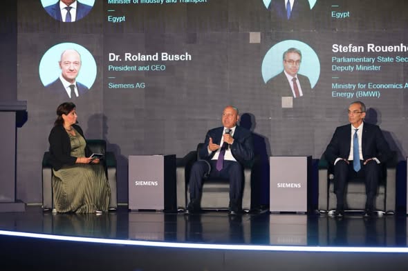 كامل الوزير: مشروع القطار الكهربائي السريع يغير مفهوم النقل في مصر