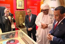 خالد عباس يصطحب رئيس وزراء السودان في جولة تفقدية بالعاصمة الجديدة “صور”