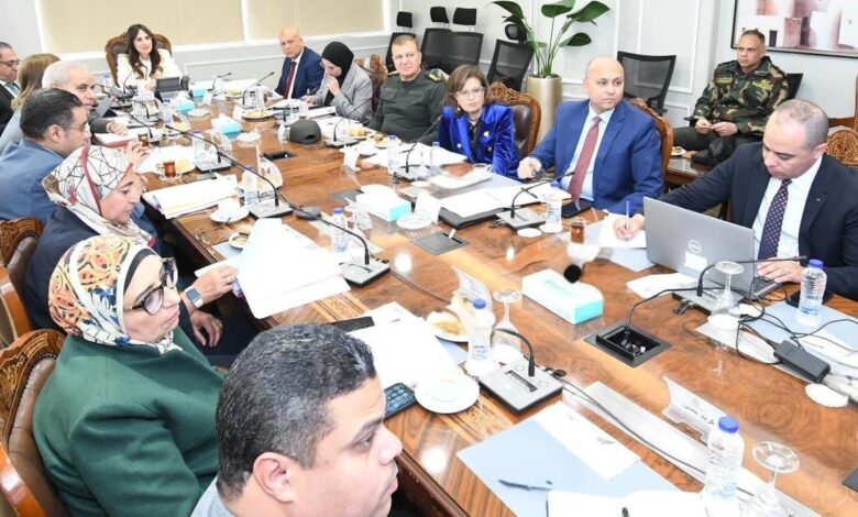 المنشاوي تناقش التوسع في الشراكة مع القطاع الخاص بمشروعات الإسكان الاجتماعي المنشاوي تناقش التوسع في الشراكة مع القطاع الخاص بمشروعات الإسكان الاجتماعي