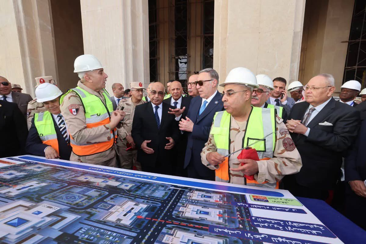 تفاصيل جولة وزير العدل ورؤساء الهيئات القضائية داخل مدينة العدالة بالعاصمة الجديدة