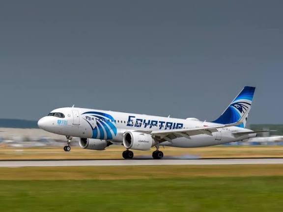 نكشف حقيقة تسريب بيانات العاملين بشركة مصر للطيران