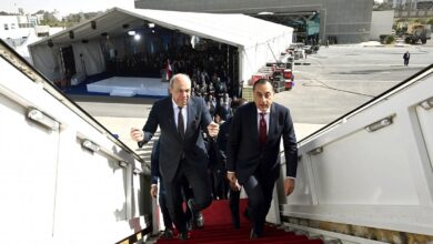 رئيس الوزراء يتفقد أول طائرة Airbus A350-900 بأسطول مصر للطيران