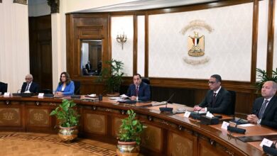 مدبولي: إيقاف توصيل المرافق خلال 48 ساعة لأي مخالفة بناء غير قانونية