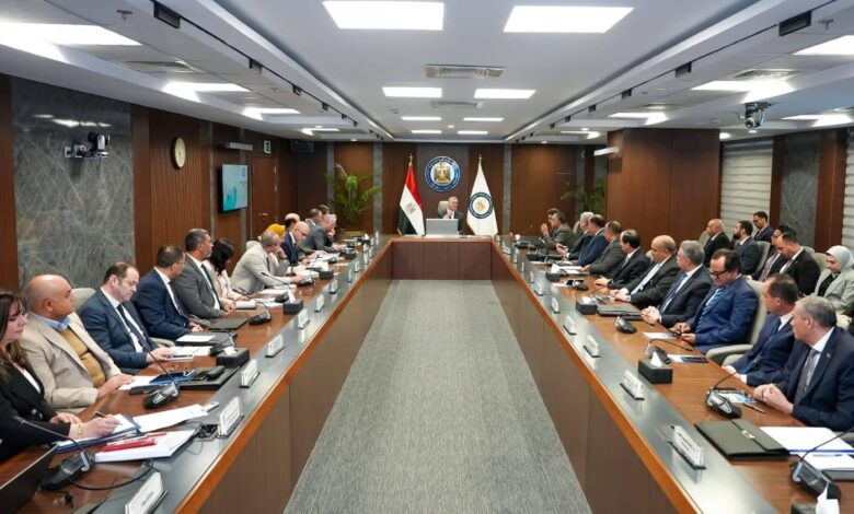 كريم بدوي: فرص واعدة أمام PMS مع زيادة أنشطة حفر آبار الغاز بالمتوسط كريم بدوي: فرص واعدة أمام PMS مع زيادة أنشطة حفر آبار الغاز بالمتوسط