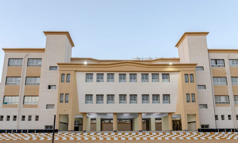 محمود مراد يعلن انتهاء تنفيذ مدرسة تعليم أساسي بالحي 16 في العبور الجديدة محمود مراد يعلن انتهاء تنفيذ مدرسة تعليم أساسي بالحي 16 في العبور الجديدة