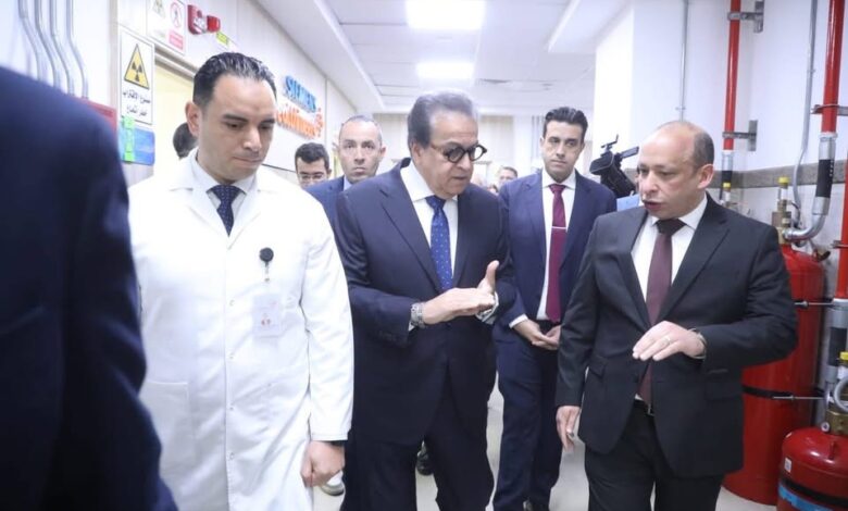 وزير الصحة يفتتح وحدة السكتة الدماغية الشاملة بمستشفى العاصمة الجديدة وزير الصحة يفتتح وحدة السكتة الدماغية الشاملة بمستشفى العاصمة الجديدة