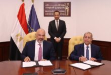 وزير الاتصالات يشهد شراكة بين الأكاديمية العربية وإي آند مصر لإنشاء مختبرات 5G