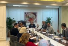 مجلس أمناء حدائق أكتوبر يناقش ملفات التعليم والصحة والتموين والنقل في جلسته الرئيسية