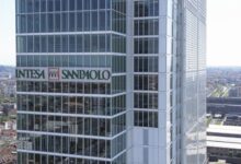 مجموعة إنتيسا سان باولو تحقق أفضل أداء تاريخي لعام 2025 بصافي دخل 9.3 مليار يورو