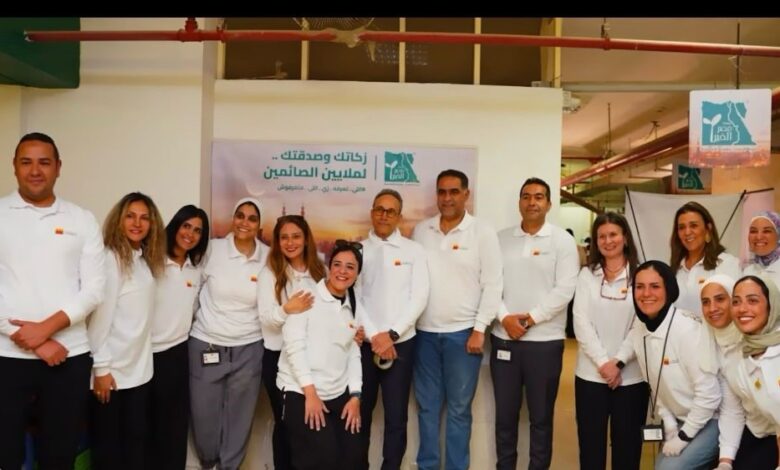 التجاري وفا بنك يشارك في تعبئة كراتين رمضان لدعم الأسر الأكثر احتياجًا «فيديو»