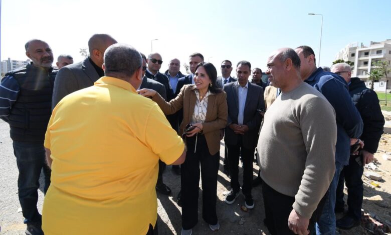 استجابة عاجلة لطلبات المواطنين في الشروق.. وزيرة الإسكان: تحسين جودة الحياة أولوية قصوى استجابة عاجلة لطلبات المواطنين في الشروق.. وزيرة الإسكان: تحسين جودة الحياة أولوية قصوى