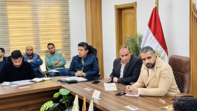 رئيس جهاز العبور الجديدة يعقد اجتماعًا موسعًا مع الشركات المنفذة لترفيق الأراضي المضافة باستثمارات 7 مليارات جنيه