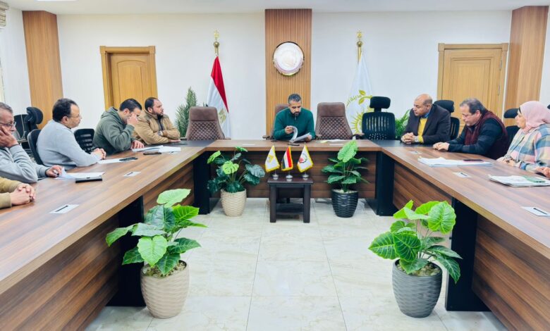 المهندس محمود مراد يتابع أعمال اللجنة العقارية والمشروعات الميدانية بالعبور الجديدة