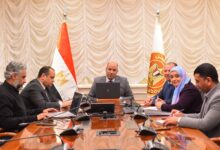 حسن رداد يبحث مع الملحقين العماليين بالخارج تعزيز فرص التشغيل ودعم العمالة المصرية