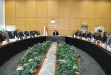 شريف الشربيني يشدد على الالتزام بالجداول الزمنية وجودة التنفيذ لمشروعات حياة كريمة