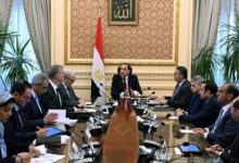 رئيس الوزراء يعقد اجتماعاً لمتابعة موقف توافر مختلف السلع الاستراتيجية
