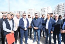 وزير الإسكان يتفقد كومباند “مزارين” بالعلمين الجديدة