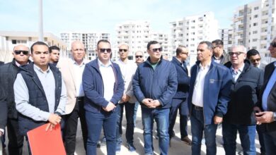 وزير الإسكان يتفقد كومباند “مزارين” بالعلمين الجديدة