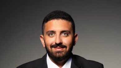 المهندس مينا عاطف هندي يقود مشروع «أجيال من حديد» لتدريب وتأهيل طلاب الجامعات في صناعة الحديد والصلب