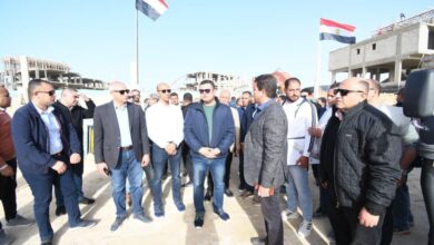 وزير الإسكان يتفقد محطة PS3 و”بحيرات نيو مارينا” ومشروع البوغاز لمتابعة أعمال التطوير