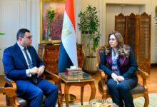 وزيرا الإسكان والتنمية المحلية يناقشان تعزيز منظومة المخلفات الصلبة بالمدن الجديدة 