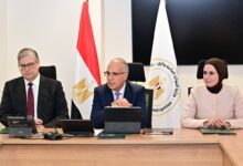 مصر وهولندا توقعان اتفاقية لتمويل دراسة حماية شواطئ دلتا النيل بمواد طبيعية