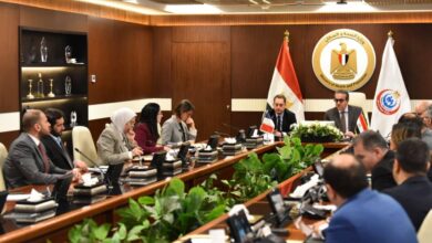 مصر وفرنسا تبحثان دعم علاج أطفال غزة المصابين بالأورام