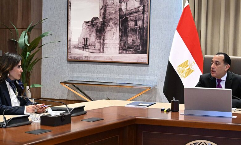 المنشاوي: تنفيذ 789 ألف وحدة بـ«سكن كل المصريين».. وجار الانتهاء من 215 ألفًا المنشاوي: تنفيذ 789 ألف وحدة بـ«سكن كل المصريين».. وجار الانتهاء من 215 ألفًا