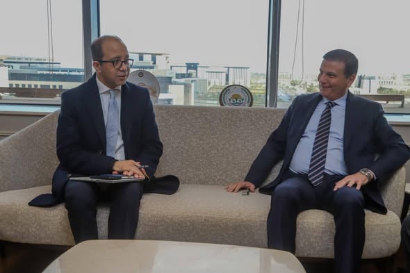 وزير الزراعة يبحث مع وفد “الإيفاد” مشروعات التعاون المشترك لدعم صغار المزارعين وزير الزراعة يبحث مع وفد “الإيفاد” مشروعات التعاون المشترك لدعم صغار المزارعين