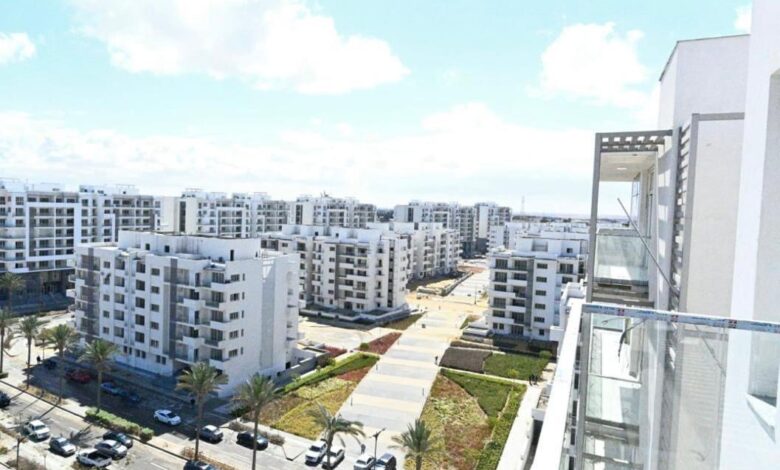 راندة المنشاوي تتابع خطة استلام الوحدات وتشغيل الخدمات بمشروع مزارين العلمين الجديدة راندة المنشاوي تتابع خطة استلام الوحدات وتشغيل الخدمات بمشروع مزارين العلمين الجديدة