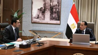  4 محاور للعمل المستقبلي .. مدبولي يبحث وزير الشباب والرياضة تطوير القطاع