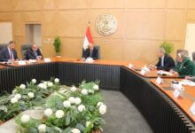 وزير الكهرباء يوجه برفع درجة الاستعداد لتأمين الشبكة الموحدة وضمان استمرارية التغذية الكهربائية