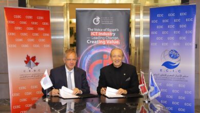 غرفة صناعة التكنولوجيا والاتصالات ومجلس الأعمال الكندي المصري يوقعان مذكرة تفاهم لتعزيز النمو الرقمي المستدام غرفة صناعة التكنولوجيا والاتصالات ومجلس الأعمال الكندي المصري يوقعان مذكرة تفاهم لتعزيز النمو الرقمي المستدام