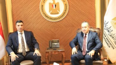 وزيرا “التعليم العالي والصناعة” يبحثان تعزيز التعاون لترجمة الأبحاث لخدمة المجتمع الصناعي