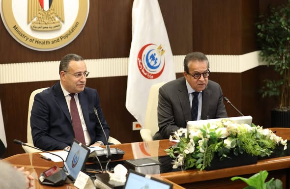 وزيرا الصحة والتعليم العالي يبحثان إدراج “المستشفيات الجامعية” في منظومة التأمين الصحي الشامل وزيرا الصحة والتعليم العالي يبحثان إدراج “المستشفيات الجامعية” في منظومة التأمين الصحي الشامل