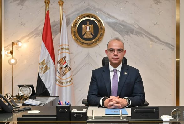 مصر تتابع تداعيات غلق المجال الجوي على الصادرات الزراعية