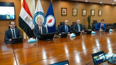 وزير البترول يبحث مع شيفرون تسريع اتفاقيات ربط حقل أفروديت القبرصي بمصر